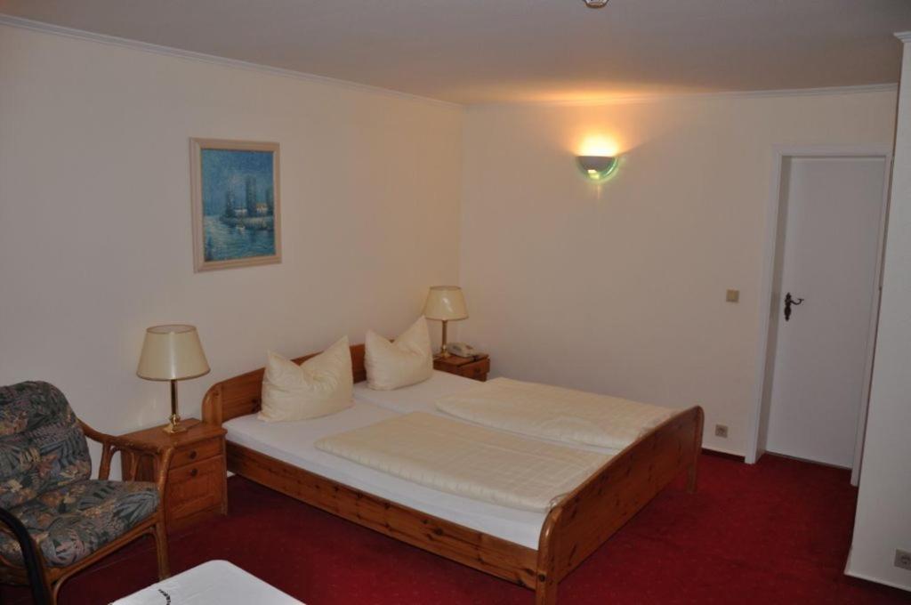 Hotel-Cafe Kampe Norderstedt Room photo