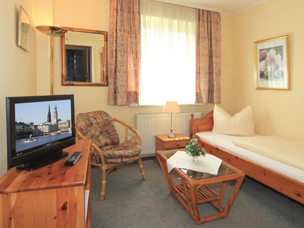 Hotel-Cafe Kampe Norderstedt Room photo